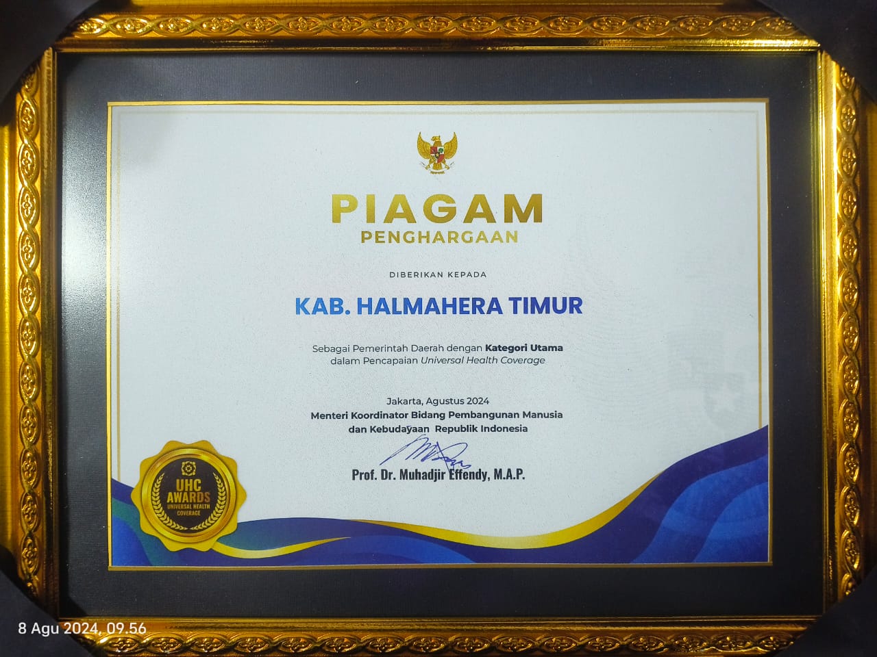 Bupati Halmahera Timur Terima Penghargaan UHC Awards 2024 Katagori UTAMA dari Wakil Presiden